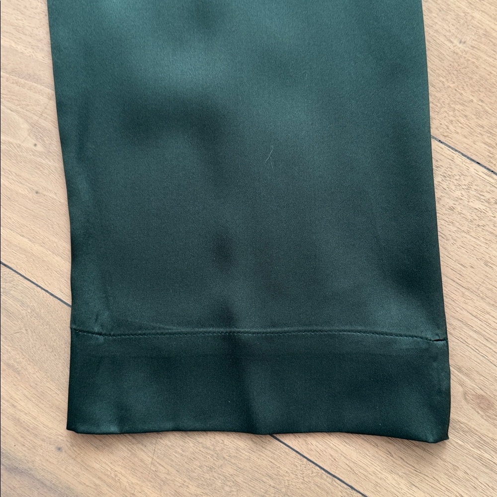 Sablyn green silk set.  NWT Dark Green Pants and  sleeveless top-worn 1x - Picture 13 of 13